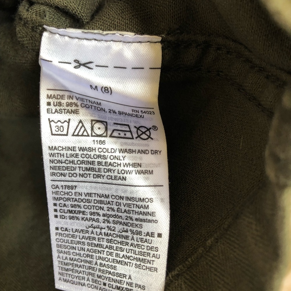 Kid’s Camouflage Jacket with Buttons - Picture 4 of 4